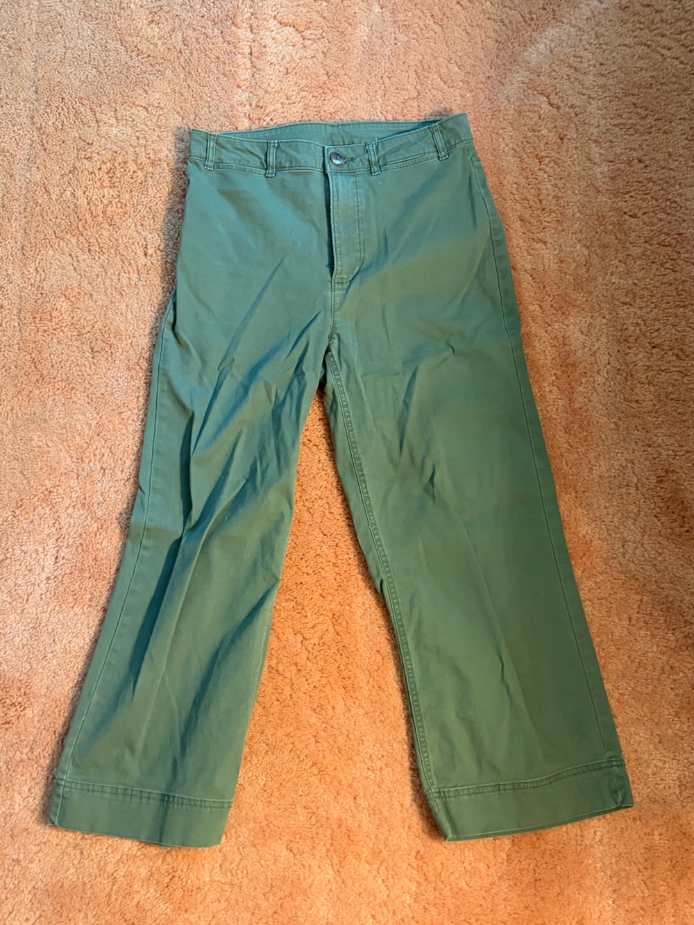 Old Navy Women's Green Cropped Pants